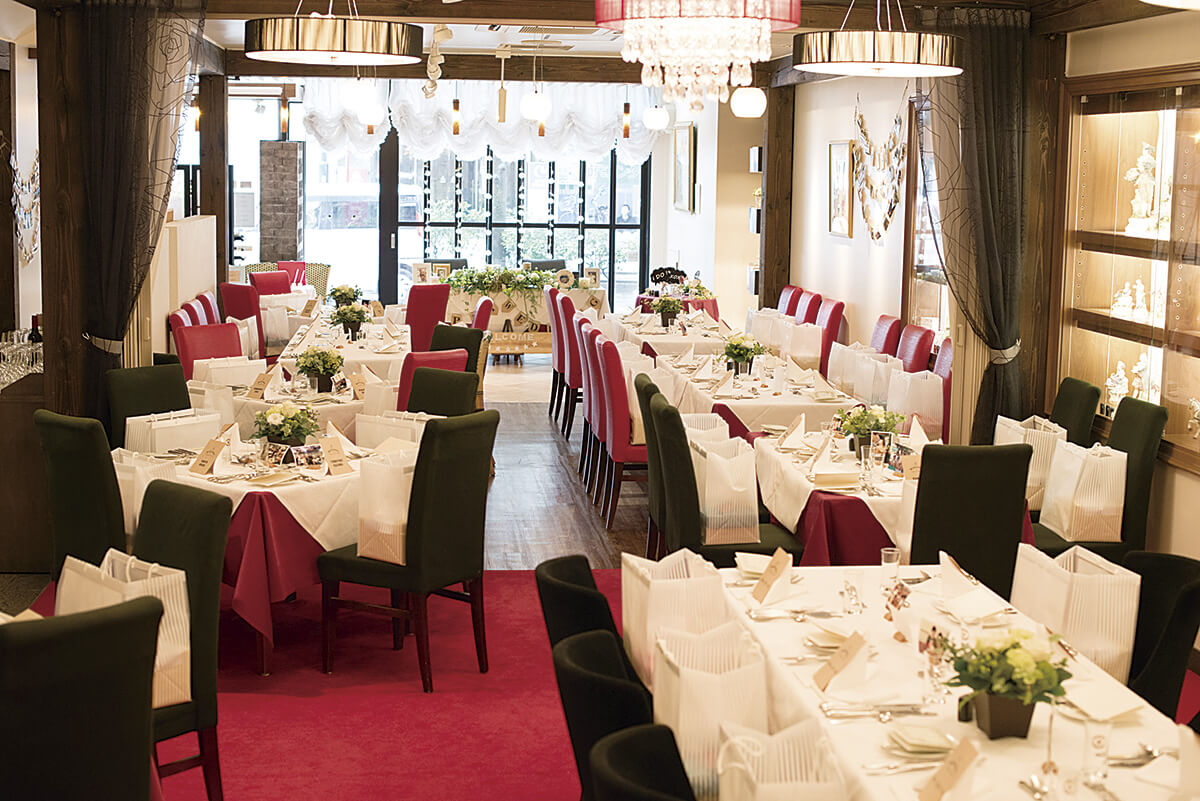 レストラン全体