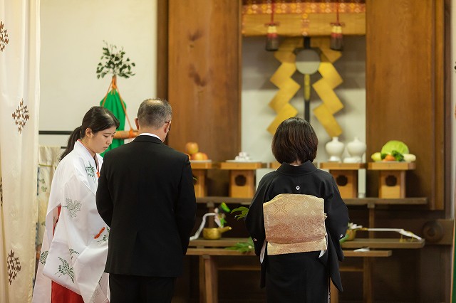 愛媛縣護國神社　挙式　代表玉串奉奠