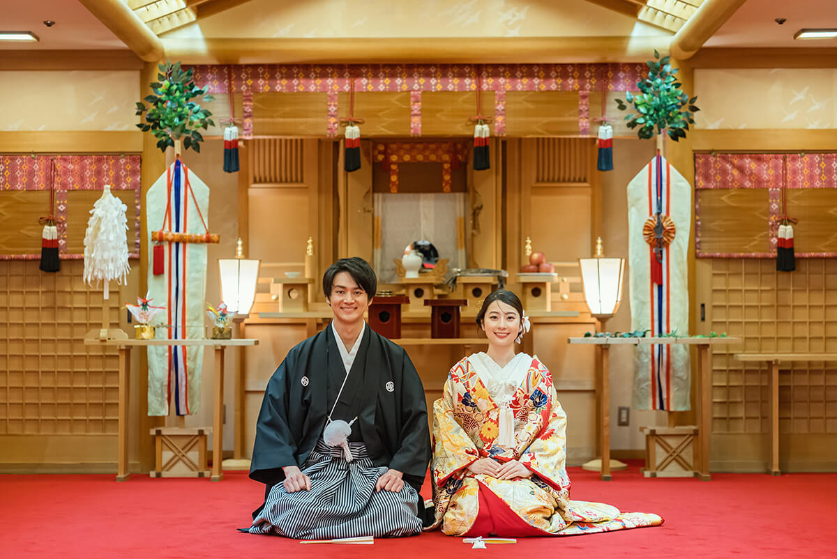 神殿にて和装結婚式