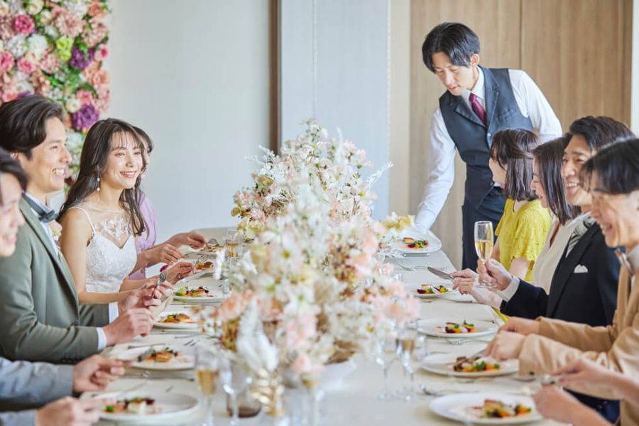 挙式オールセットプラン＋カジュアル会食6名様プラン