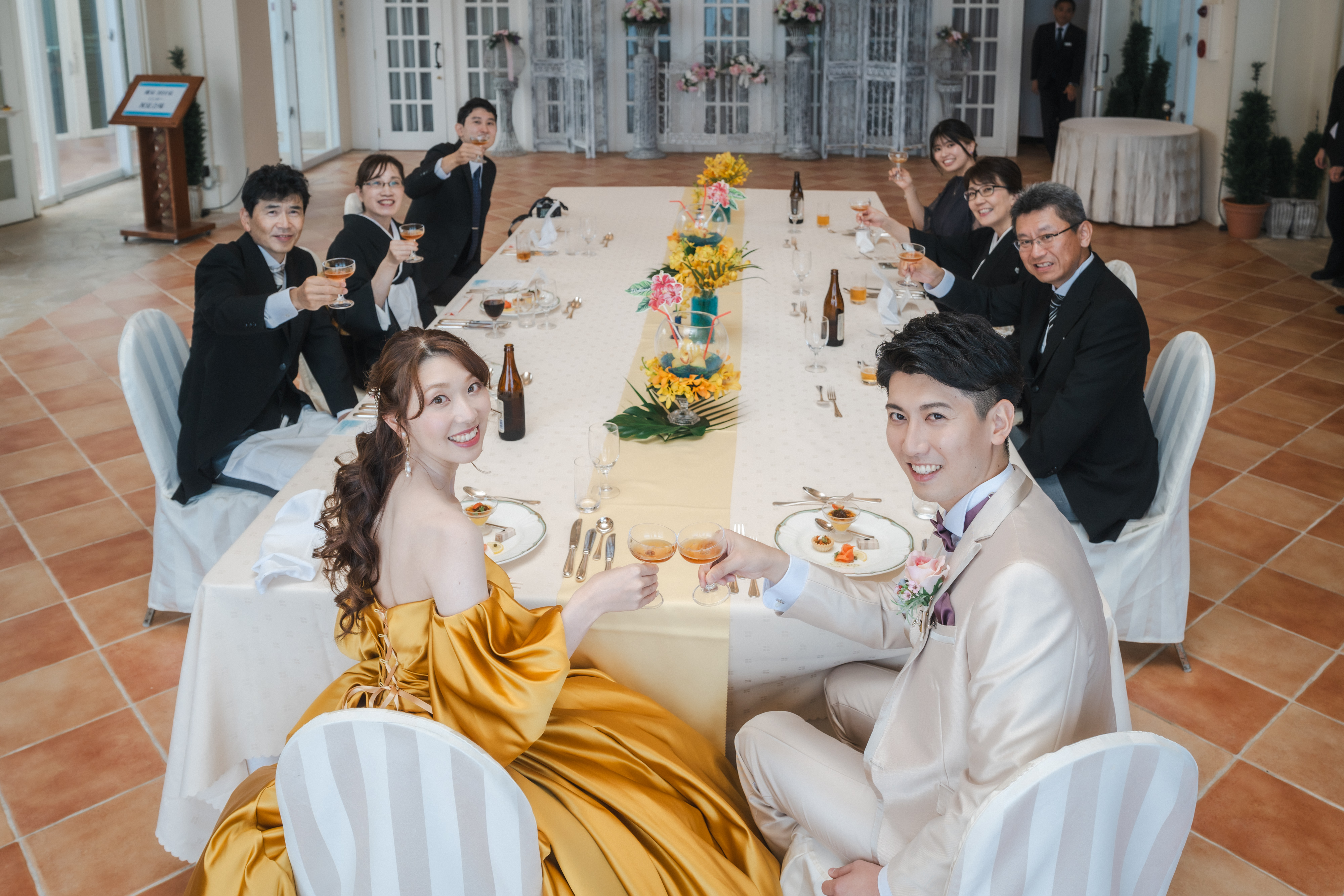 チャペル＆ビーチ撮影プラン＋会食6名様プラン