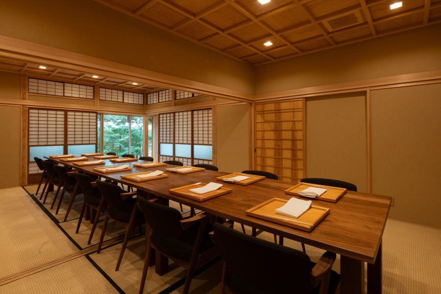 藤崎八旛宮の結婚式＋平服会食10名様（挙式スナップ付）