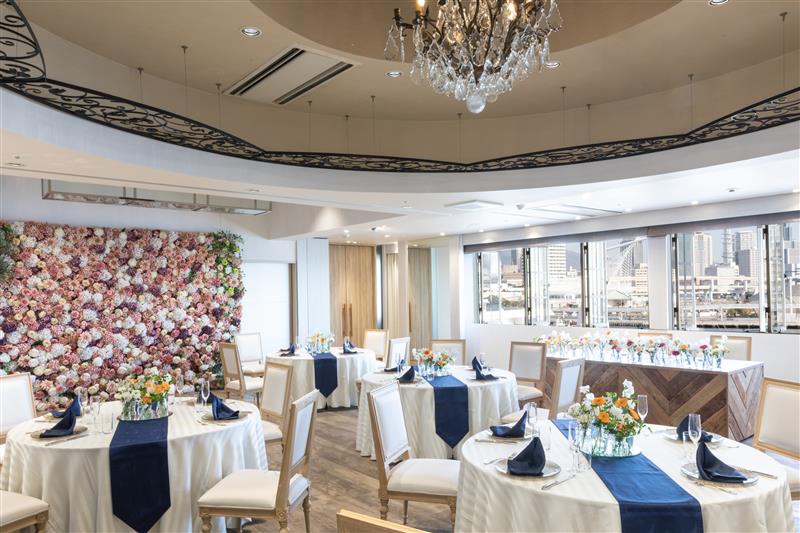 芦屋神社結婚式+400枚お写真付き＋会食6名様プラン