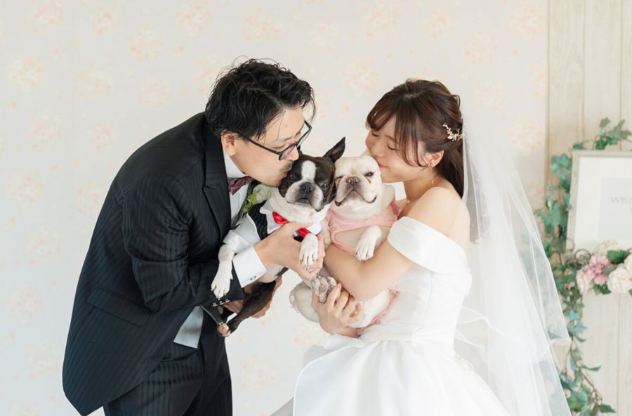 挙式＋会食＋1点目衣装選び放題プラン♪