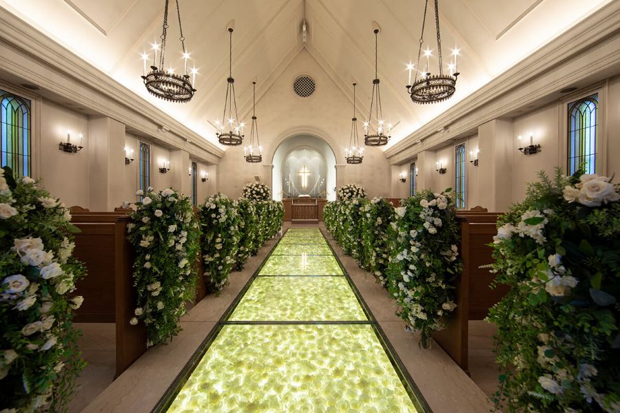 仙台唯一の“リゾートホテル”で叶える非日常ウェディング