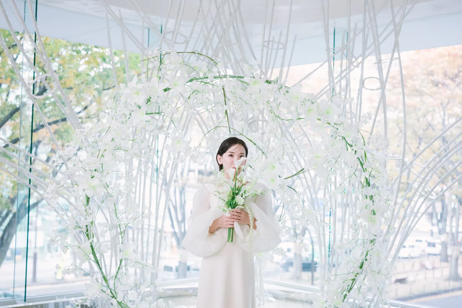 1〜3月は期間限定！ブランアーチコーディネートでチャペルを華やかに演出。