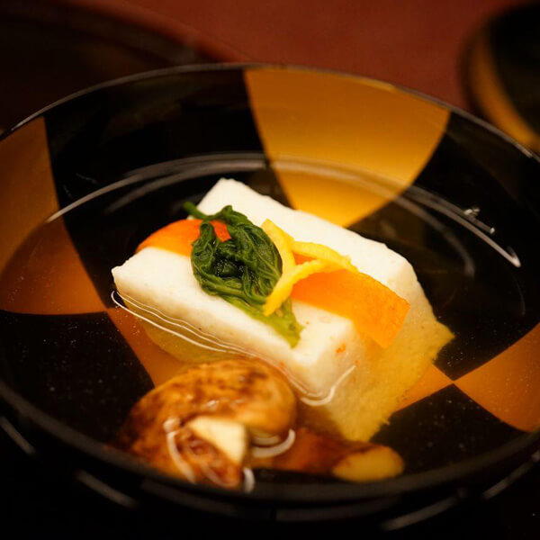 栴檀（せんだん）のお料理について