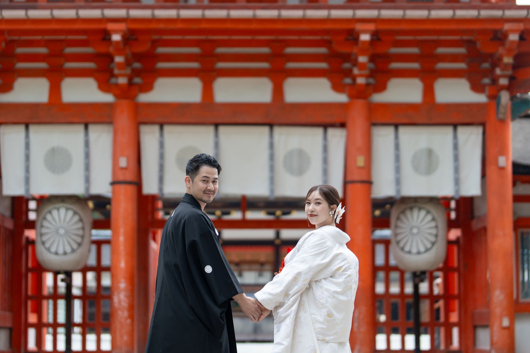 冷暖房完備の「葵生殿」や親族控え室が整っており、季節や天候に左右されず快適に過ごせます。