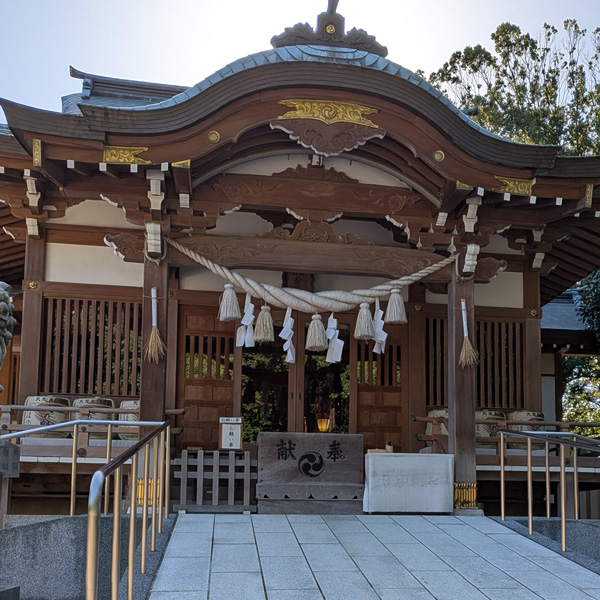 神鳥前川神社
