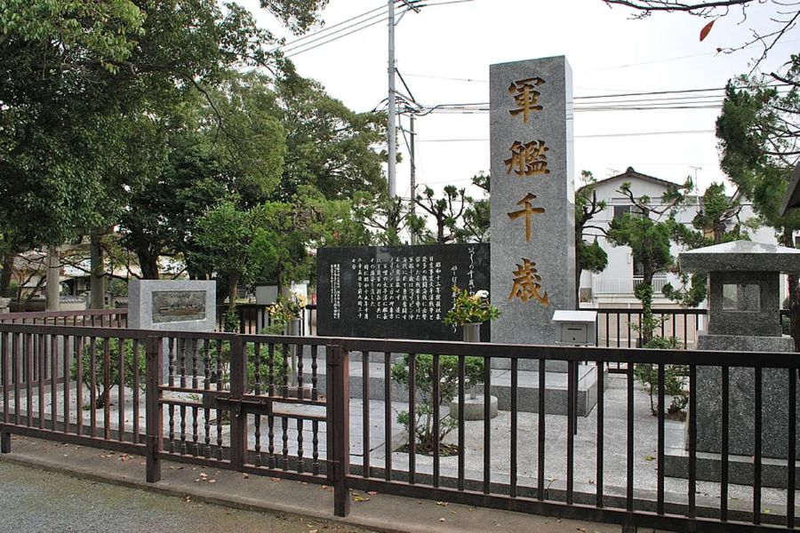 【アクセスの良さ】　 JR久留米駅から徒歩約10分で、ゲストも訪れやすい。