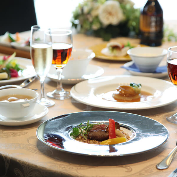 東天紅のお料理について