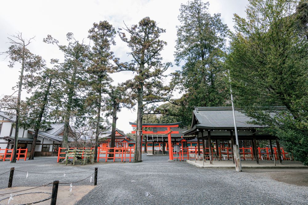 吉田神社