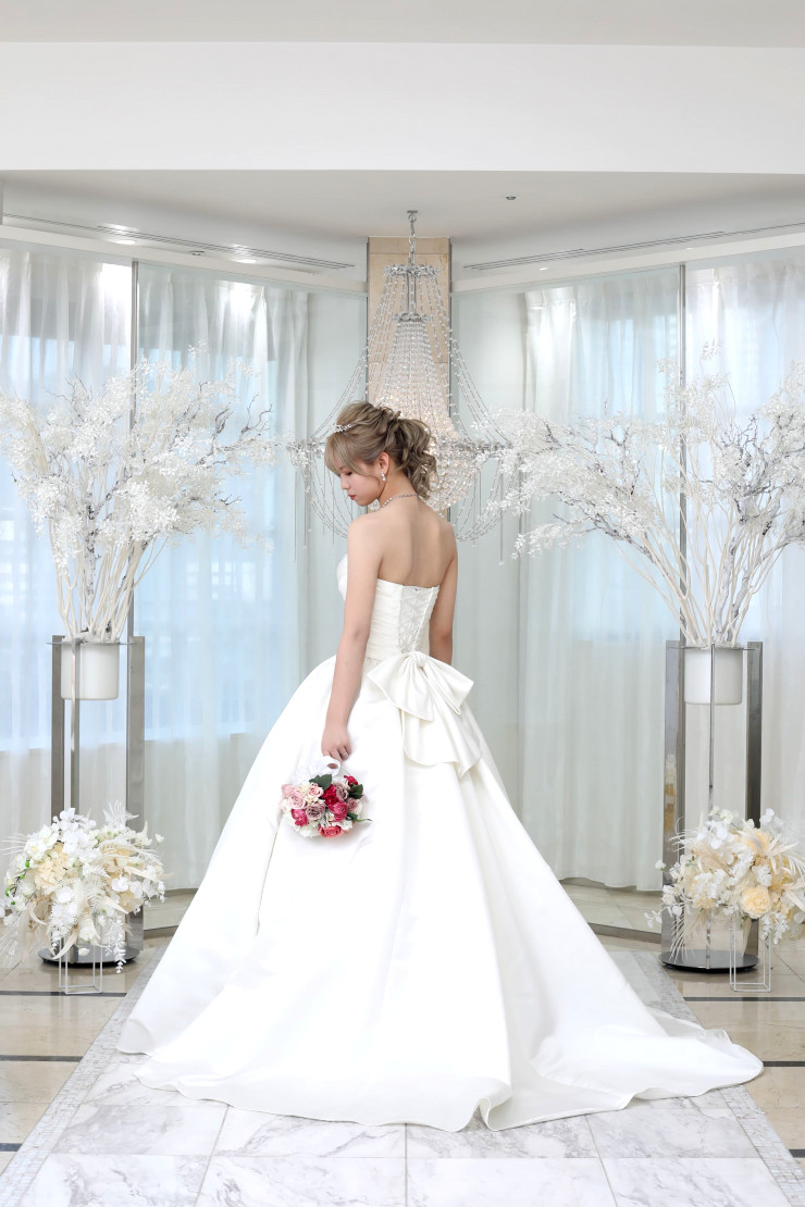 小さな結婚式のプラン内衣装をご紹介！｜【公式】小さな結婚式
