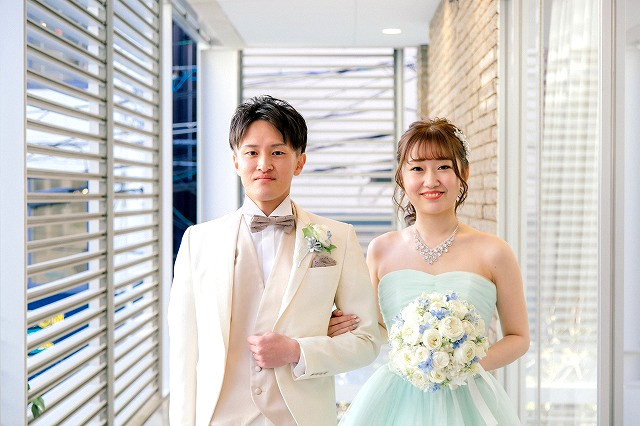 青色 毛氈 結婚式 バージンロード 取付けれ