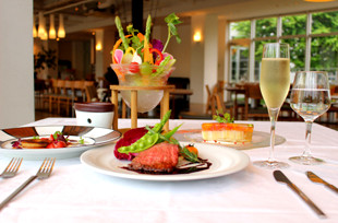 Awkitchen Farm 多摩センター 公式 小さな結婚式