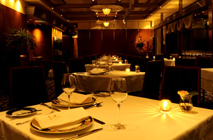 フレンチレストラン ミクニ サッポロ 公式 小さな結婚式